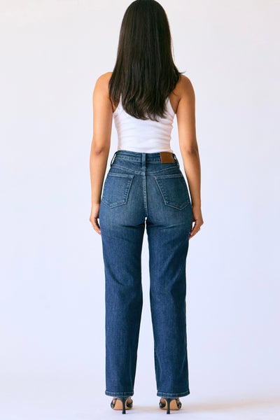 Judy Blue - Lydia Mid Rise Straight Denim