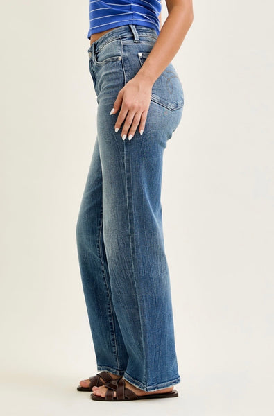 Judy Blue - Mid Rise Straight Denim