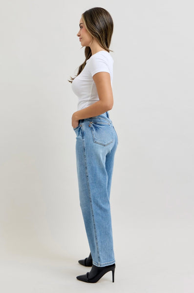 Judy Blue - Bella Mid Rise Petite Straight Ankle Denim