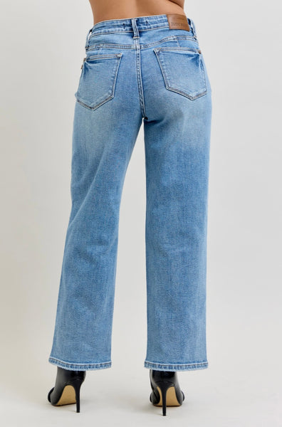 Judy Blue - Bella Mid Rise Petite Straight Ankle Denim