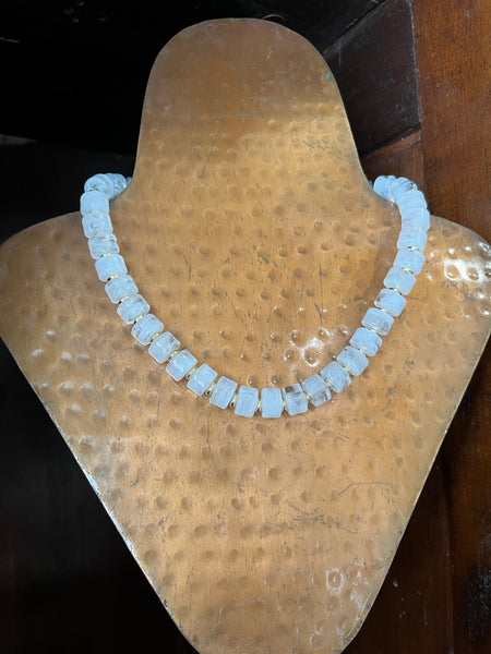 The Amber Beaded Necklace - Clear