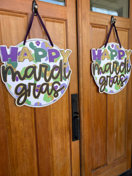 Lovely Reese - Happy Mardi Gras Circle Door Hanger