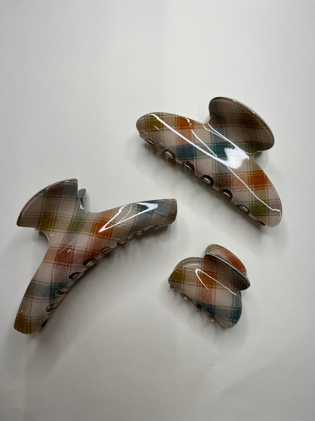 Plaid Neutral Claw Clips