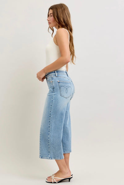 Judy Blue - Natalia Mid Rise Wide Leg Crop Denim