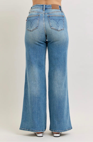 Judy Blue - High Waisted Wide Retro Denim
