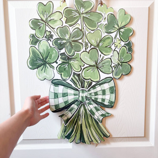 Home Malone - Clover Bouquet Door Hanger