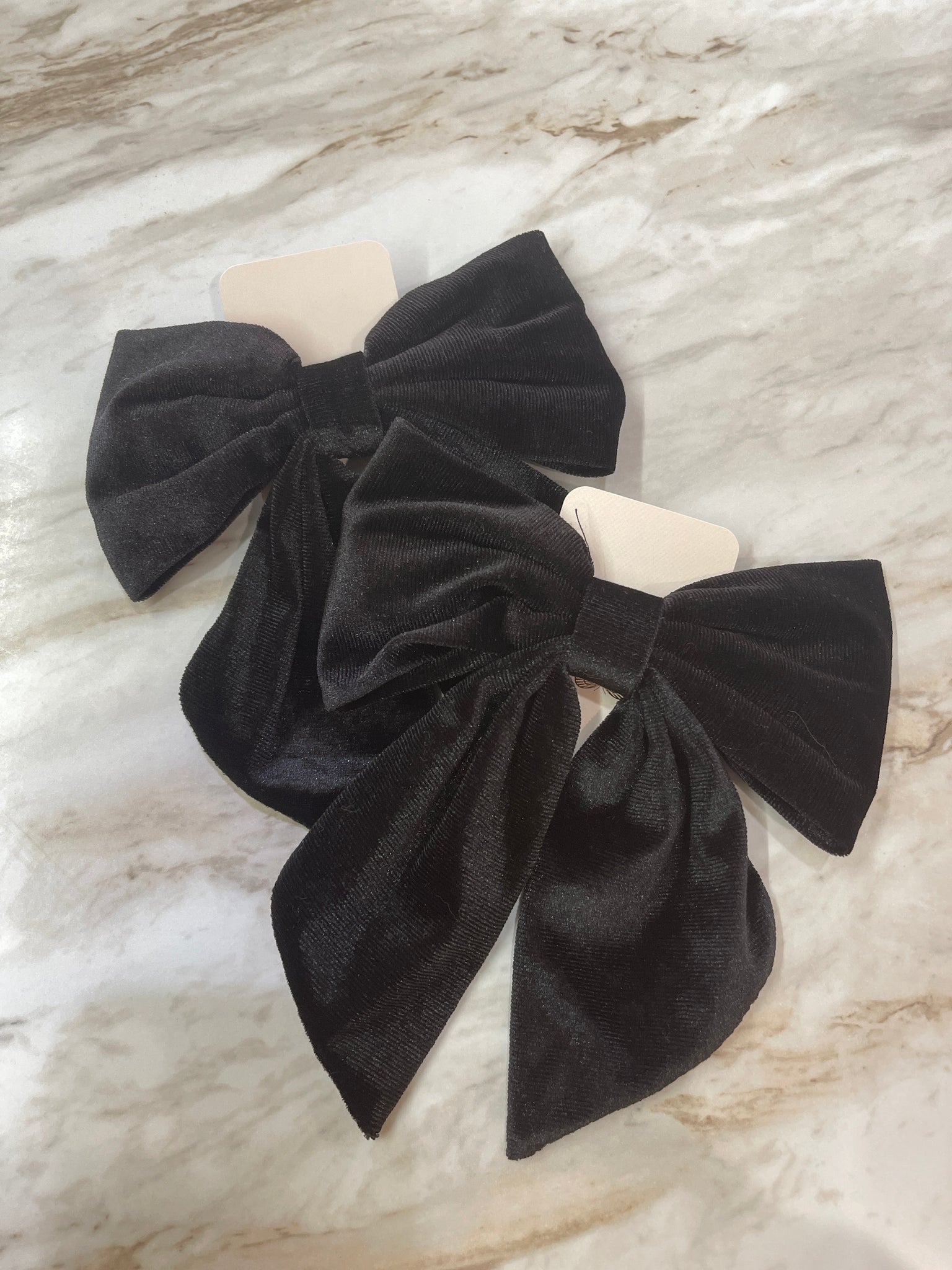 Androus Ave Velvet Hair Bow - Black