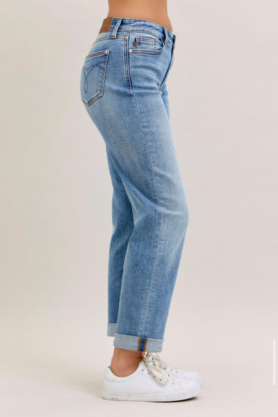 Judy Blue - Caroline Mid Rise Boyfriend Denim