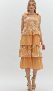 Elm Dr Midi Dress - Apricot