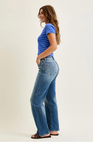 Judy Blue - Mid Rise Straight Denim