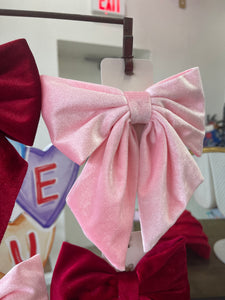 Androus Ave Velvet Hair Bow - Pink