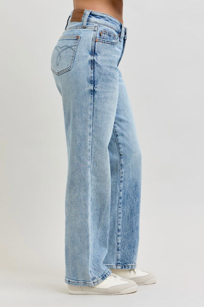 Judy Blue - Allison Mid Rise Straight Denim