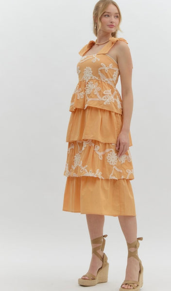 Elm Dr Midi Dress - Apricot