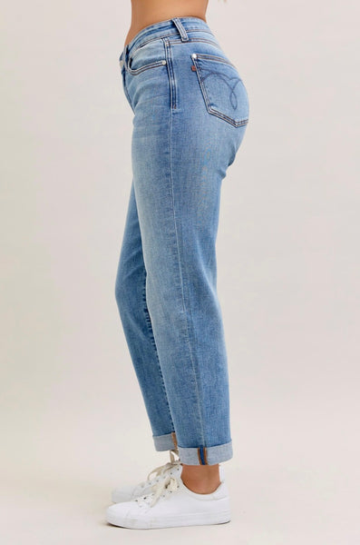 Judy Blue - Caroline Mid Rise Boyfriend Denim