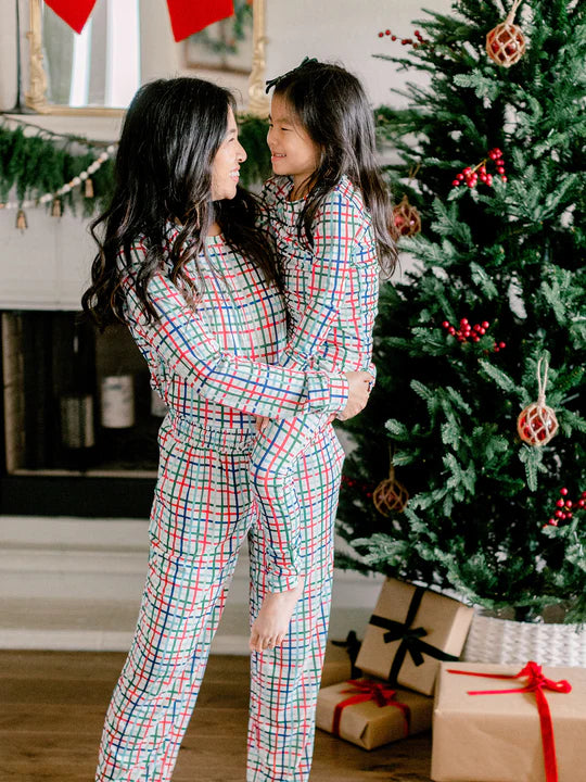 Woman's Annie Pajama Set - Plaid