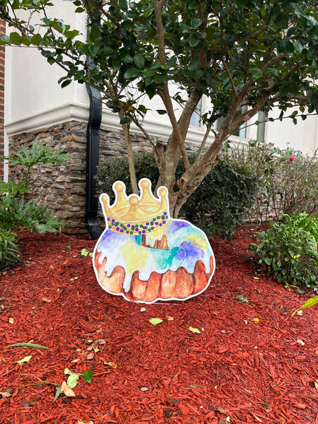 Lovely Reese - Crown King Cake Door Yard Sign: Flower Pot