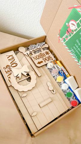 Kids' Christmas DIY Elf Magic Door Painting Kit - Elf Secret Door